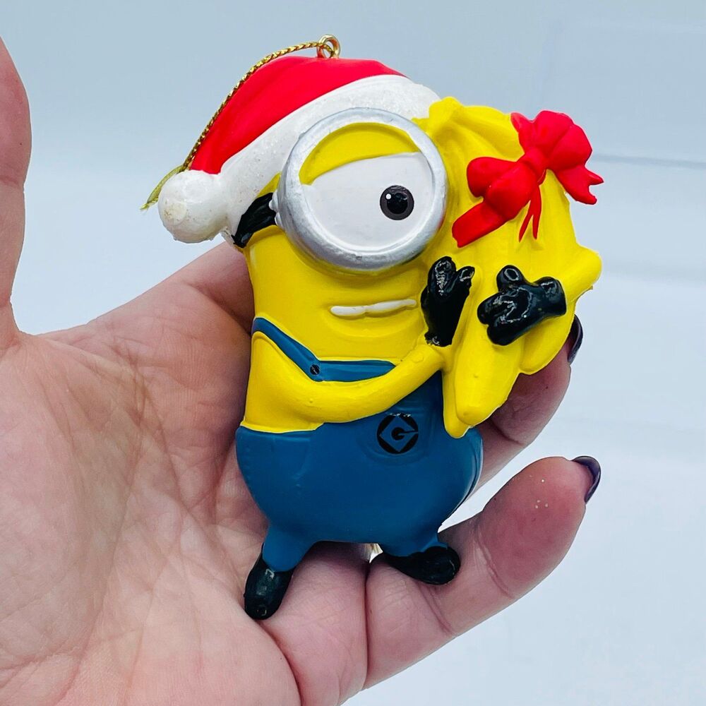 Universal Studios Minions Christmas Ornament - Santa Hat & Banana Gift Loose